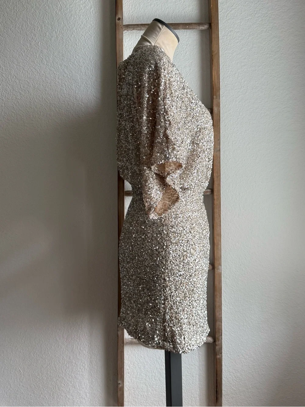 Zara Sequined Mini Wrap Dress Sz: Small - Picture 6 of 15